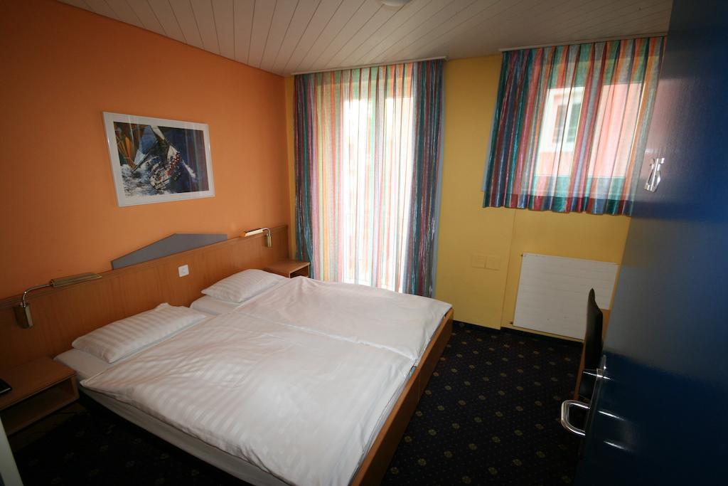 Hotel Regina Zurich Exterior photo